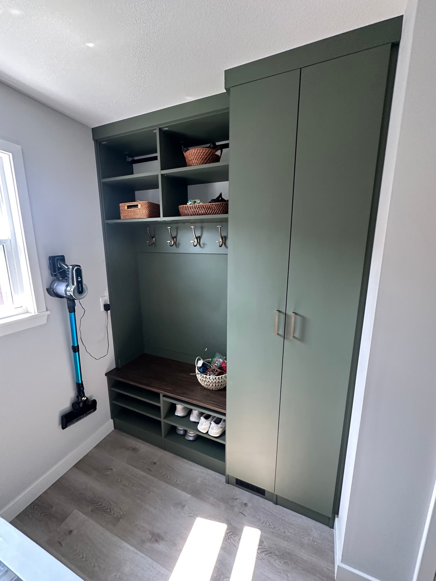 Mudroom built-in