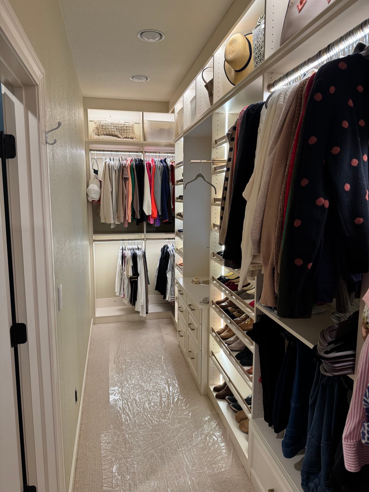Custom closet installed in a Fulton, MO home