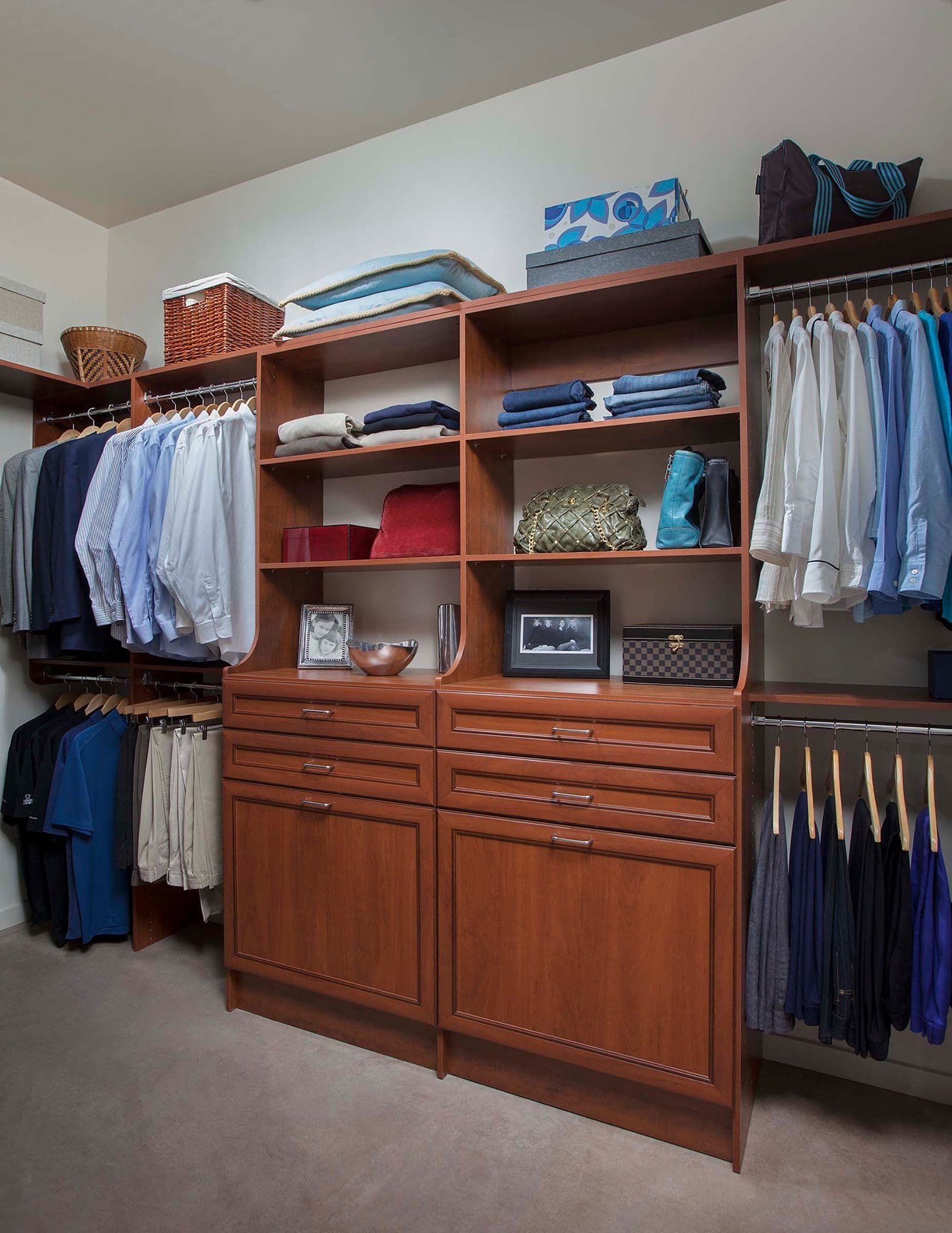 Reach-in closet with wood finish and double hanging